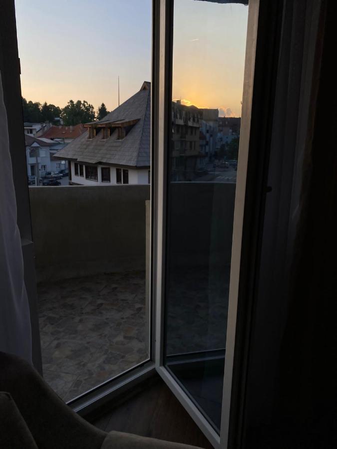 Vila Centar MB Bed and Breakfast Sjenica Exterior foto