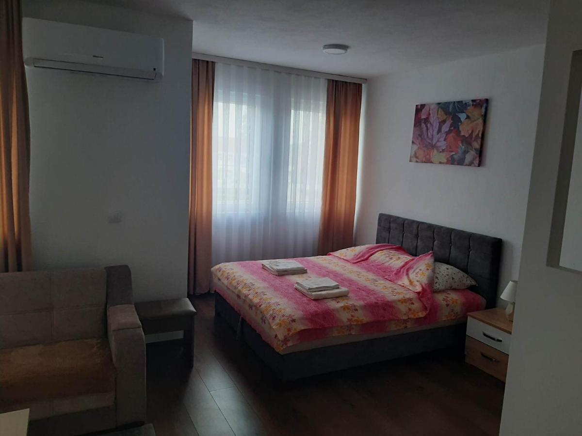 Vila Centar MB Bed and Breakfast Sjenica Exterior foto